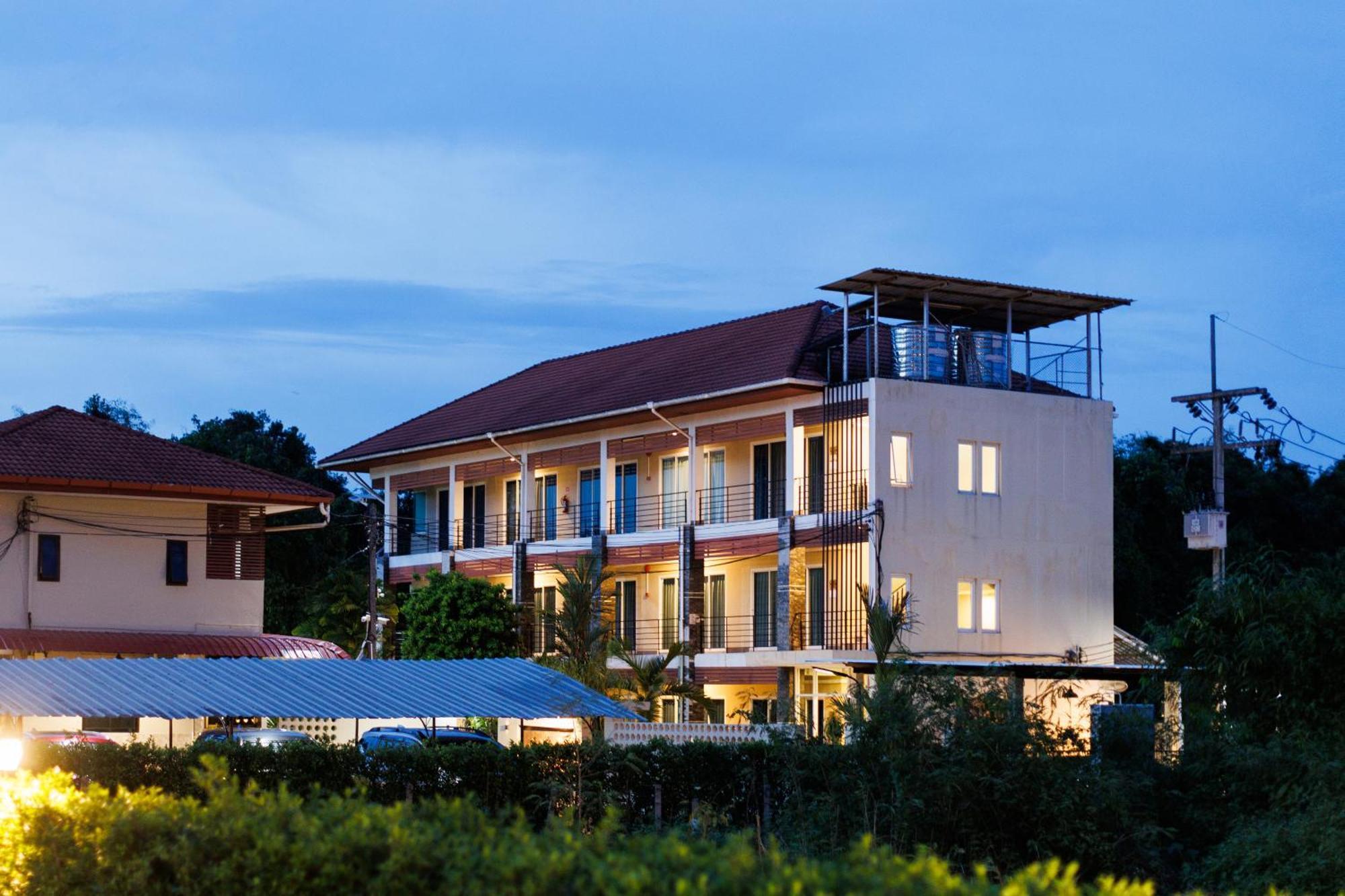 Tachang Airport Hotel Hat Yai Exterior photo